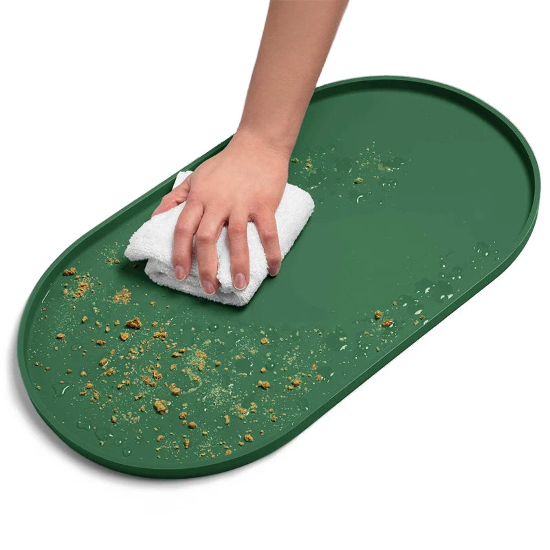 Silicone Waterproof Pet Bowl Mat - Spill-Resistant Feeding Tray for Dogs and Cats